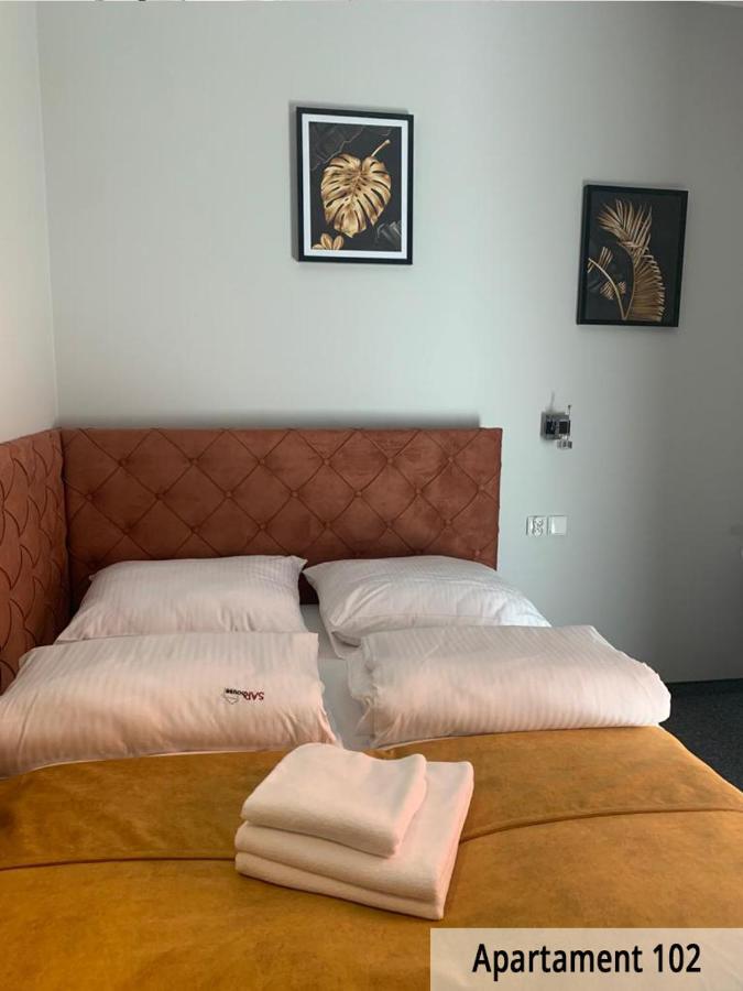 Willa Nad Rzeka Kladsko Exteriér fotografie