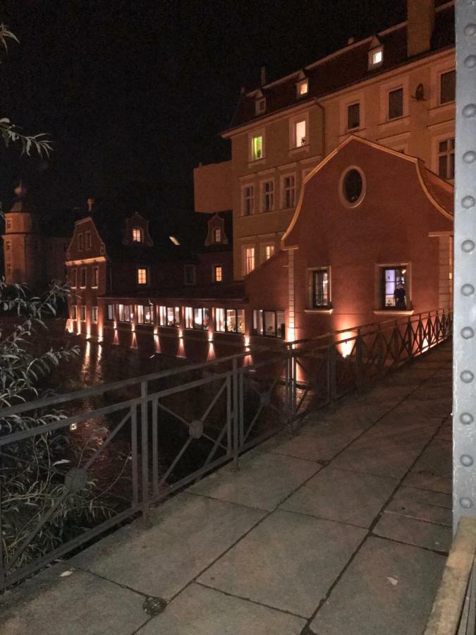 Willa Nad Rzeka Kladsko Exteriér fotografie